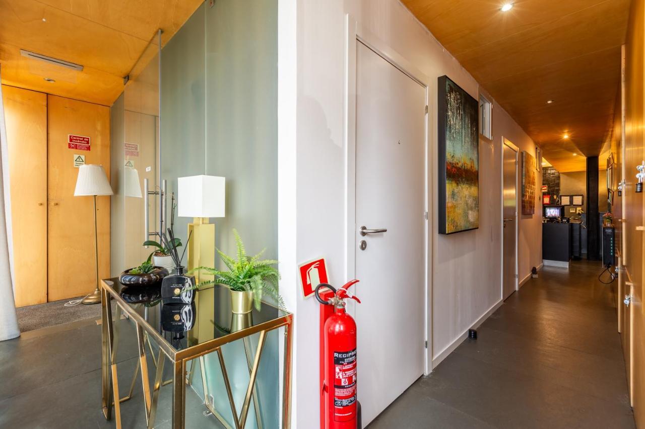 C&F Hostel Порту Экстерьер фото